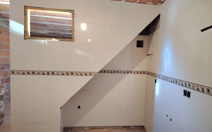 Image No.5-House for sale