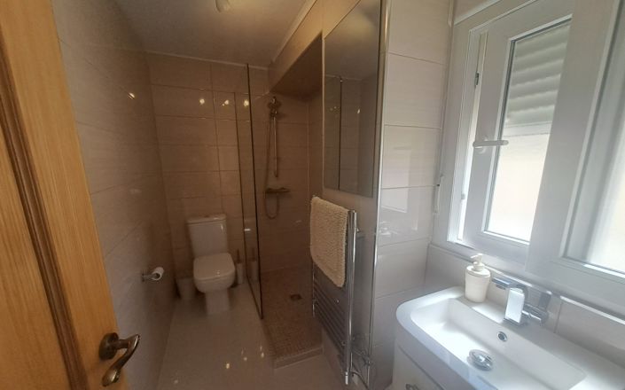 Image No.4-Maison de 4 chambres à vendre à Algarinejo