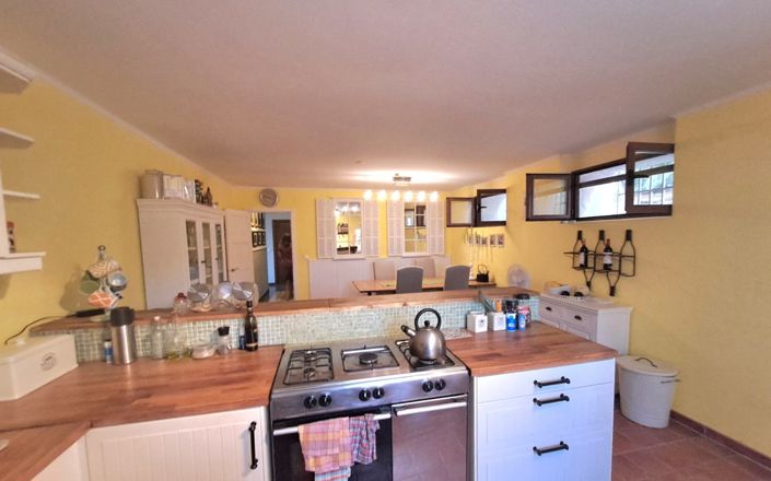 Image No.41-7 Bed House for sale