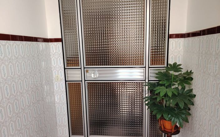 Image No.2-5 Bed House for sale