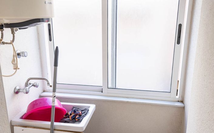 Image No.10-3 Bed House for sale