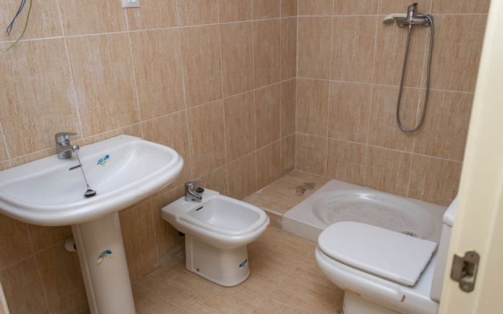 Image No.28-3 Bed House for sale