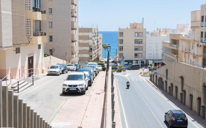 Image No.29-3 Bed House for sale