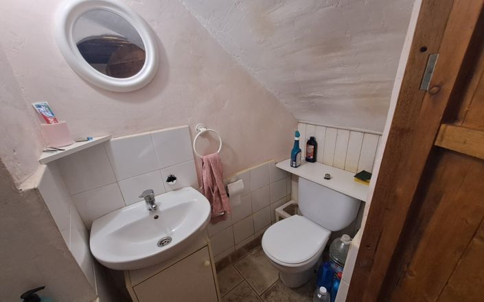 Image No.15-5 Bed House for sale