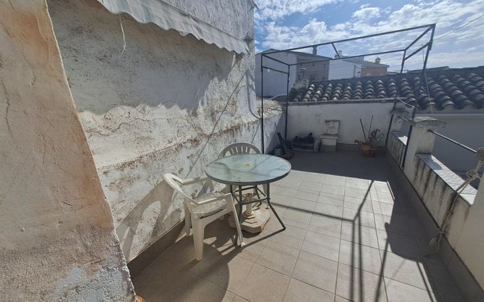 Image No.29-5 Bed House for sale