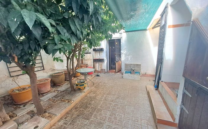 Image No.47-5 Bed House for sale