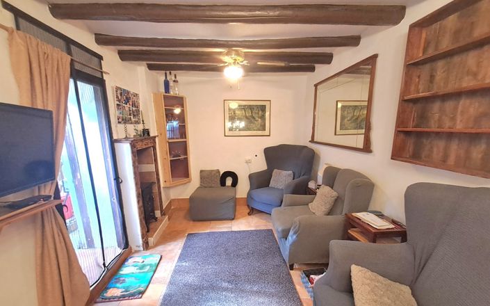 Image No.7-5 Bed House for sale