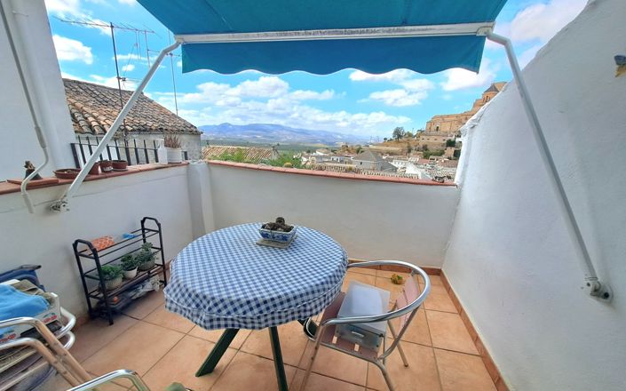 Image No.14-3 Bed House for sale