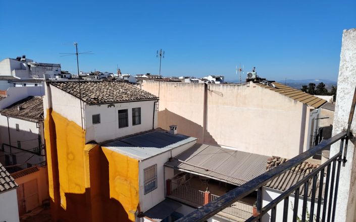 Image No.34-4 Bed House for sale