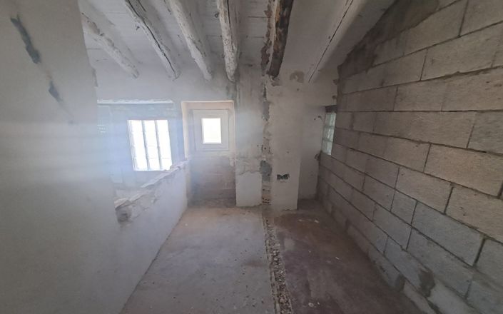 Image No.19-House for sale