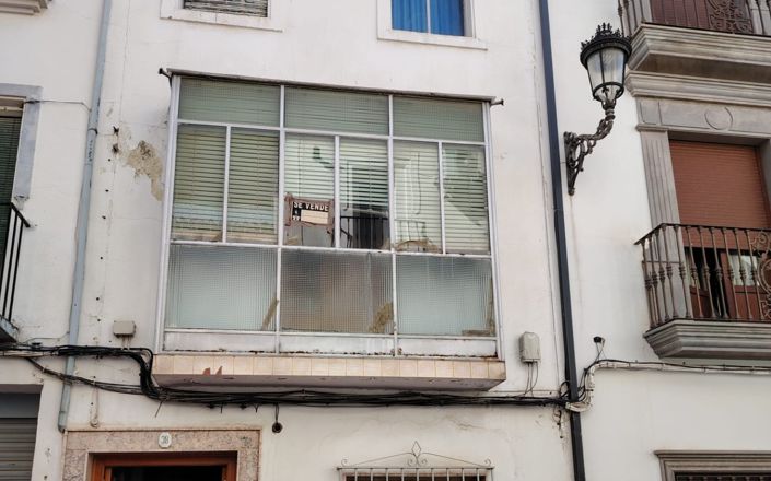 Image No.22-4 Bed House for sale