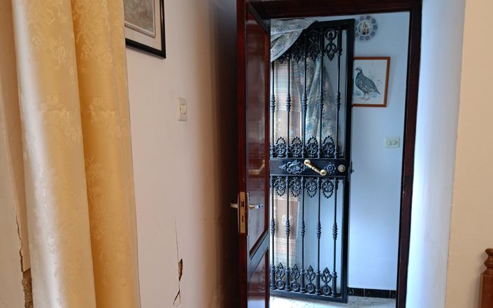 Image No.26-4 Bed House for sale