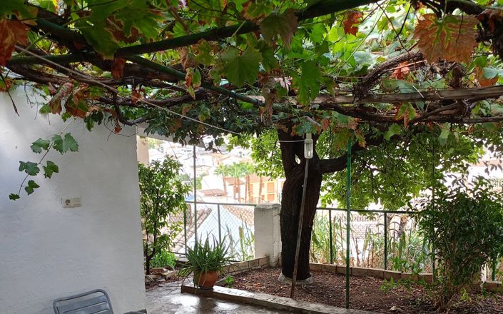 Image No.38-4 Bed House for sale