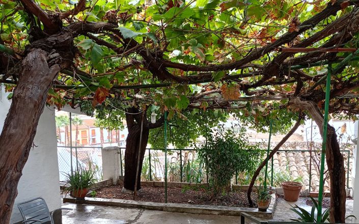 Image No.41-4 Bed House for sale