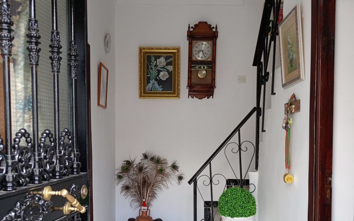 Image No.6-4 Bed House for sale