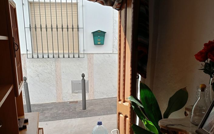 Image No.29-2 Bed House for sale