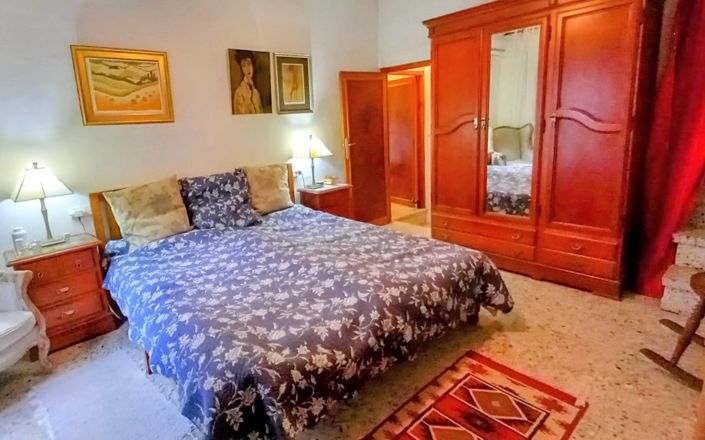 Image No.17-3 Bed House for sale