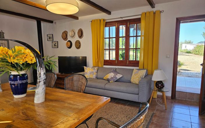 Image No.17-4 Bed House for sale