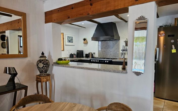 Image No.37-4 Bed House for sale