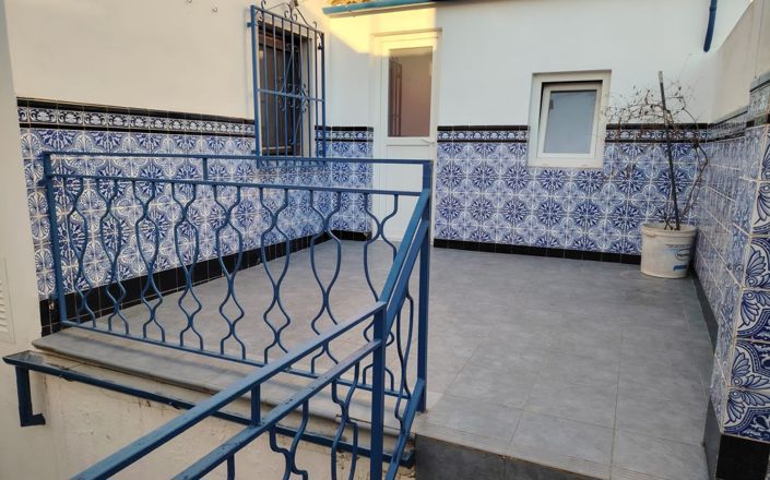 Image No.14-3 Bed House for sale