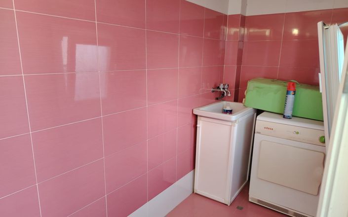 Image No.16-3 Bed House for sale