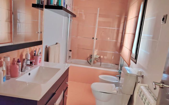 Image No.22-3 Bed House for sale