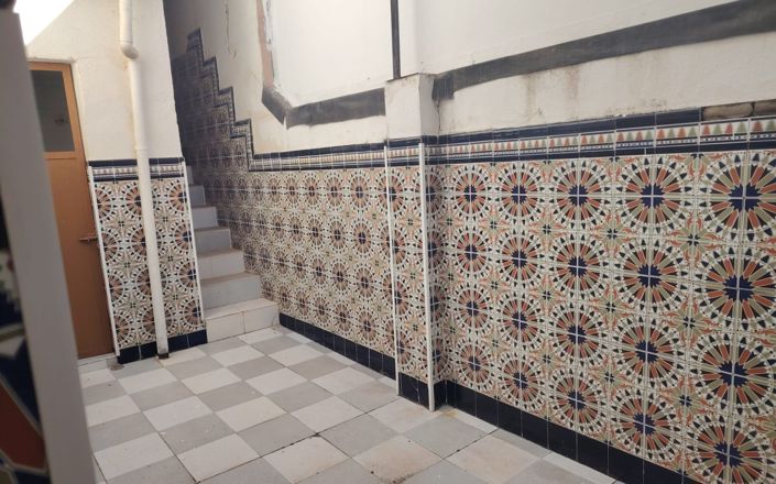 Image No.13-4 Bed House for sale