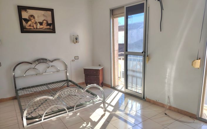 Image No.24-4 Bed House for sale