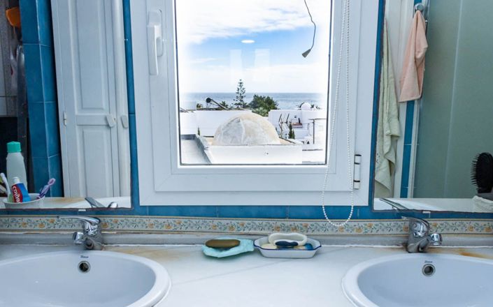 Image No.26-4 Bed House for sale