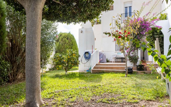 Image No.46-4 Bed House for sale