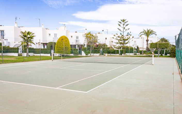 Image No.53-4 Bed House for sale