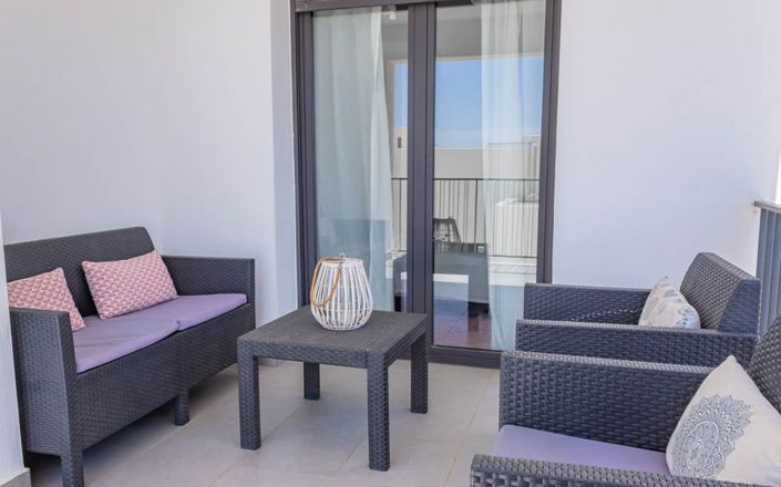 Image No.18-3 Bed House for sale