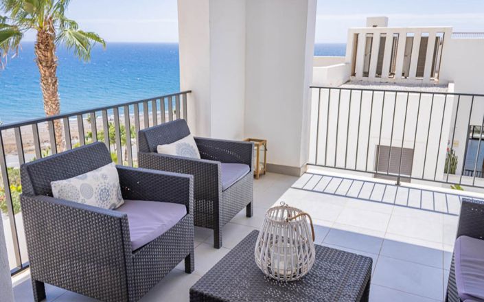 Image No.2-3 Bed House for sale