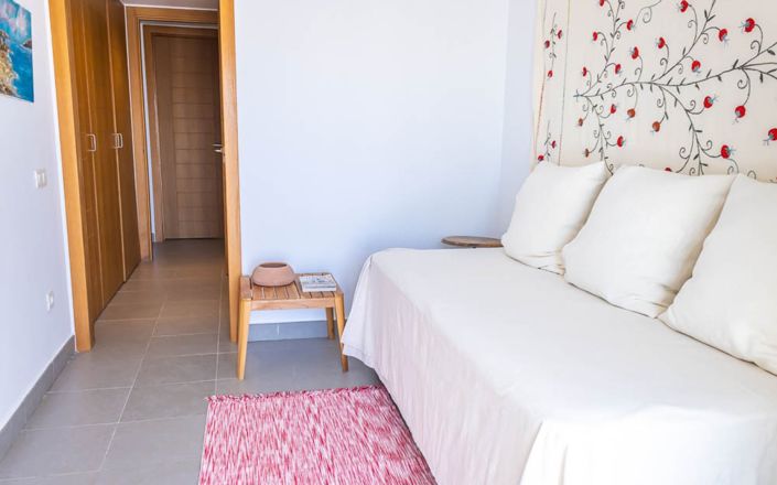 Image No.34-3 Bed House for sale