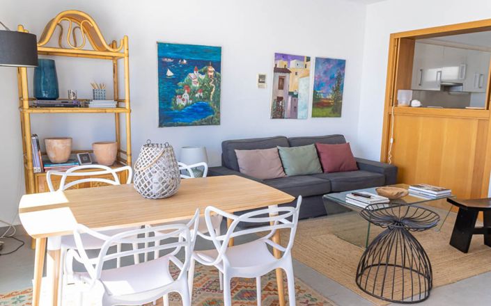 Image No.8-3 Bed House for sale