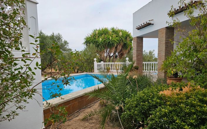 Image No.13-3 Bed House for sale