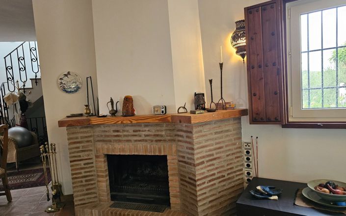 Image No.20-3 Bed House for sale