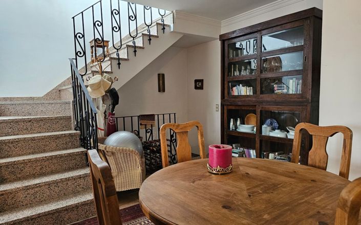 Image No.21-3 Bed House for sale