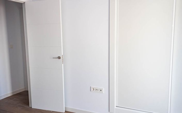 Image No.16-3 Bed House for sale