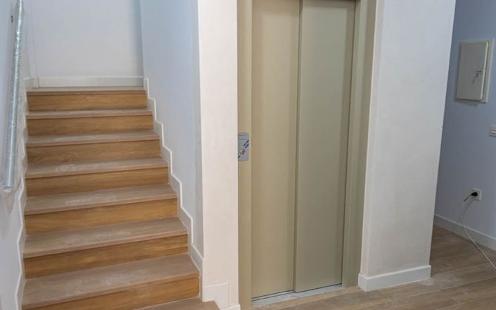 Image No.3-3 Bed House for sale