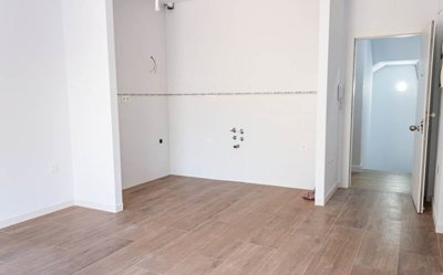 VZ1739-2 Avenida Andalucia Garrucha - 4