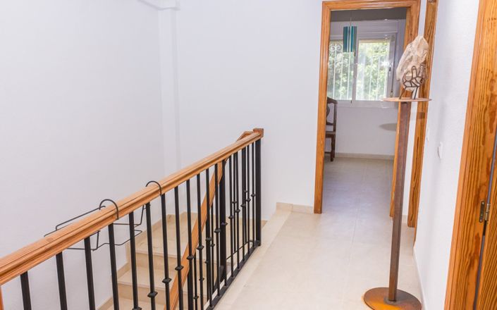 Image No.22-3 Bed House for sale