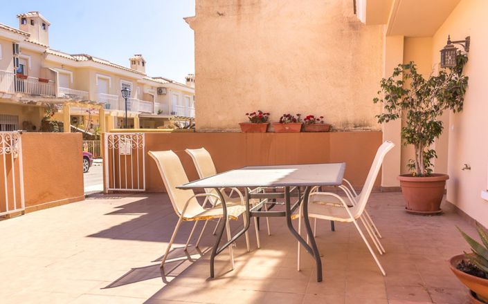 Image No.5-3 Bed House for sale