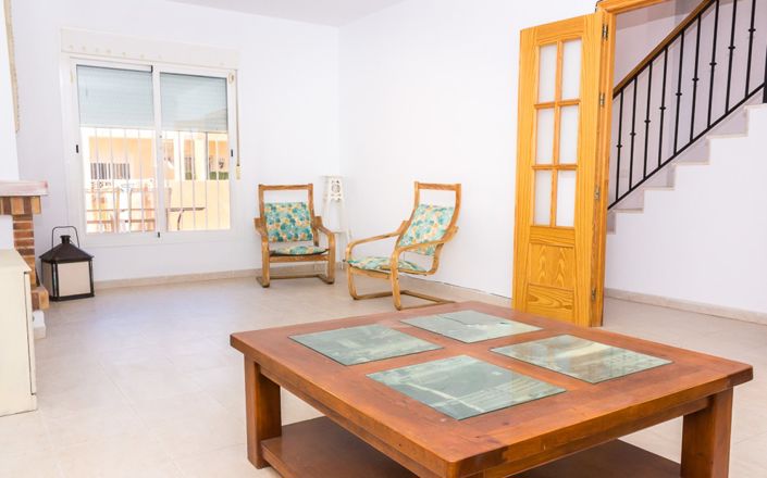 Image No.8-3 Bed House for sale