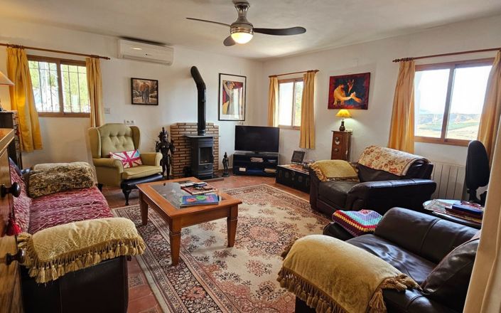 Image No.10-Maison de 5 chambres à vendre à Iznájar