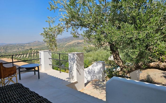 Image No.18-3 Bed House for sale