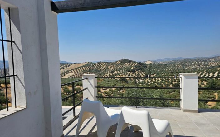 Image No.26-3 Bed House for sale