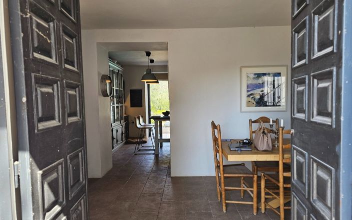 Image No.3-3 Bed House for sale