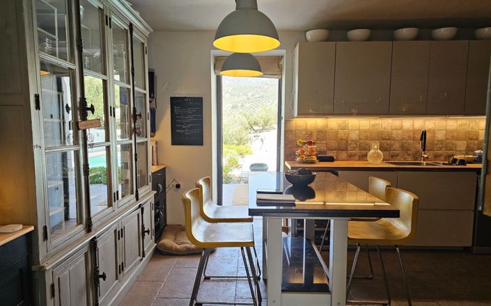 Image No.5-3 Bed House for sale