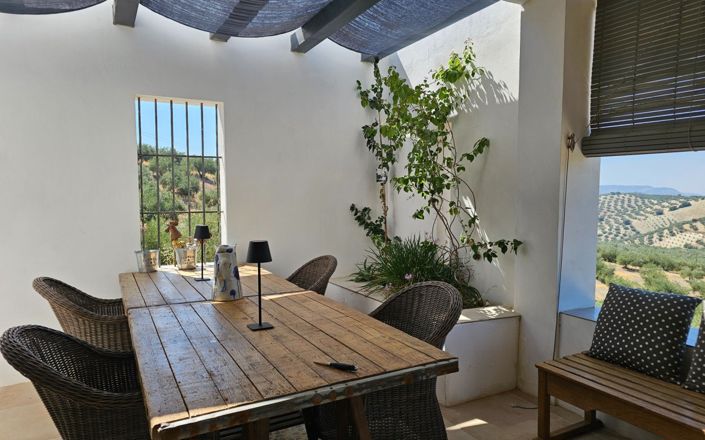 Image No.8-3 Bed House for sale